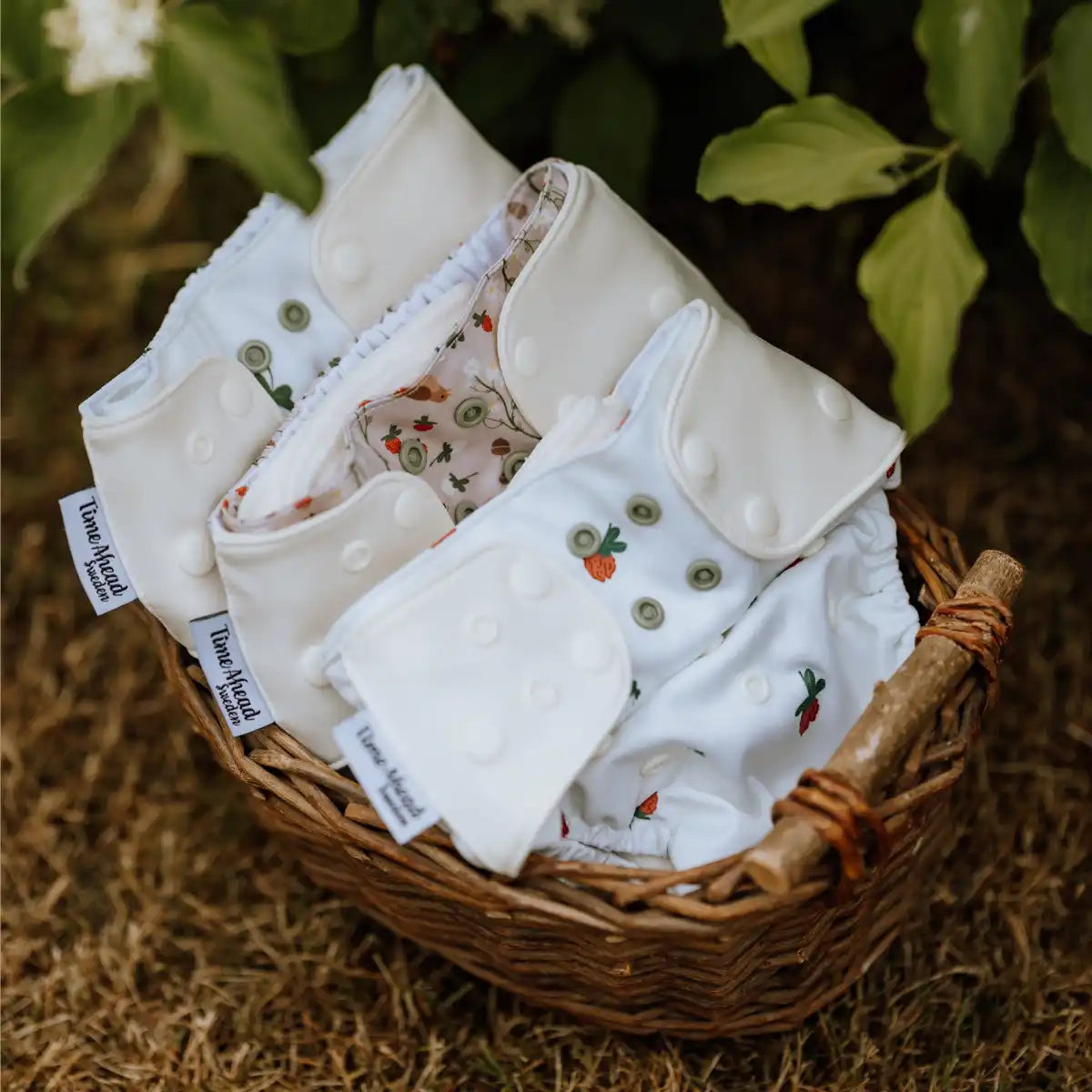 Load video: How to use a pocket diaper?